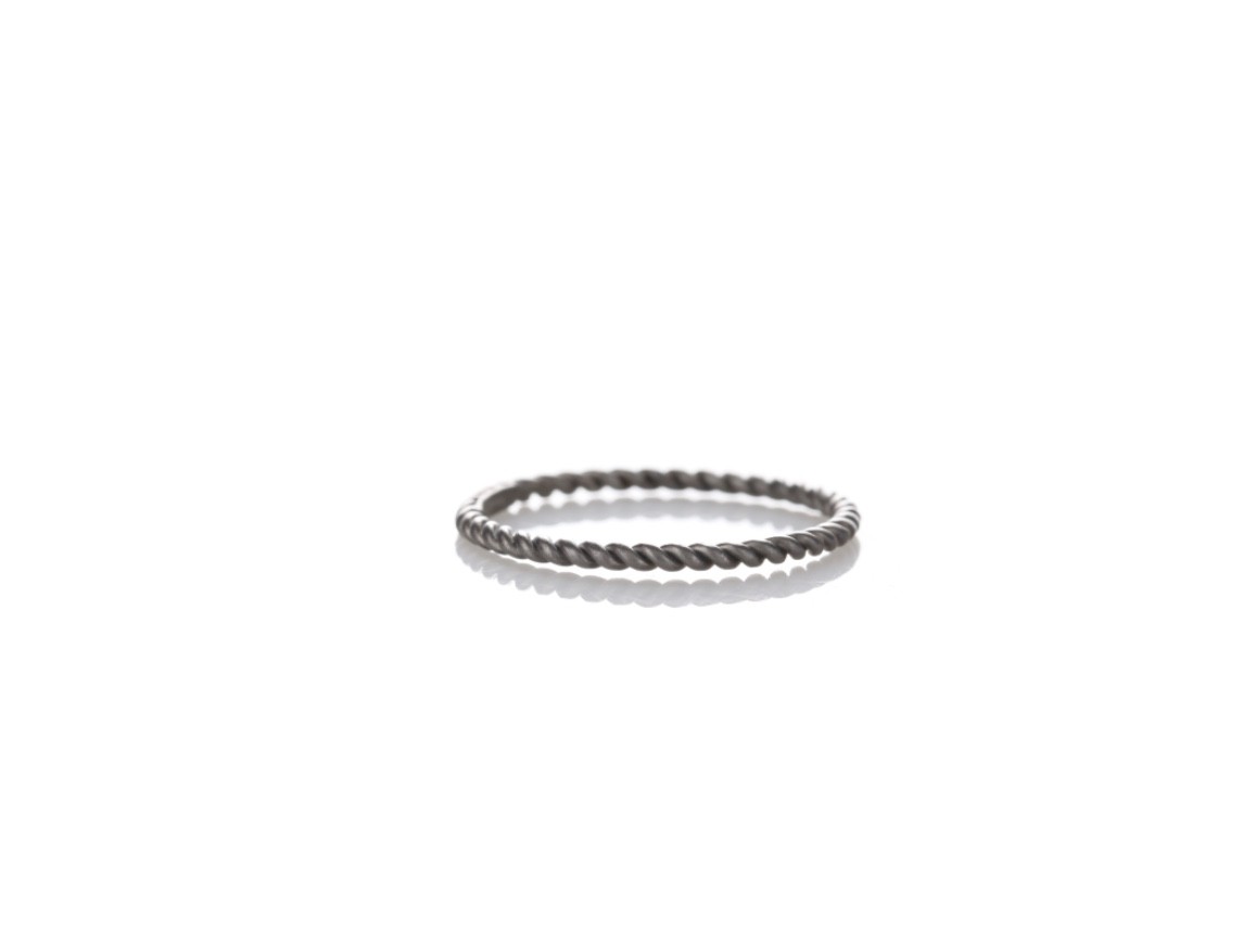 Torchon Ring in Sterling Silver