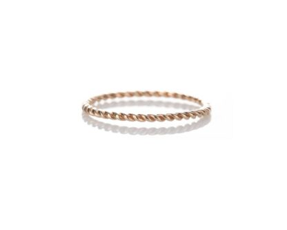 Torchon Ring in Rose Gold
